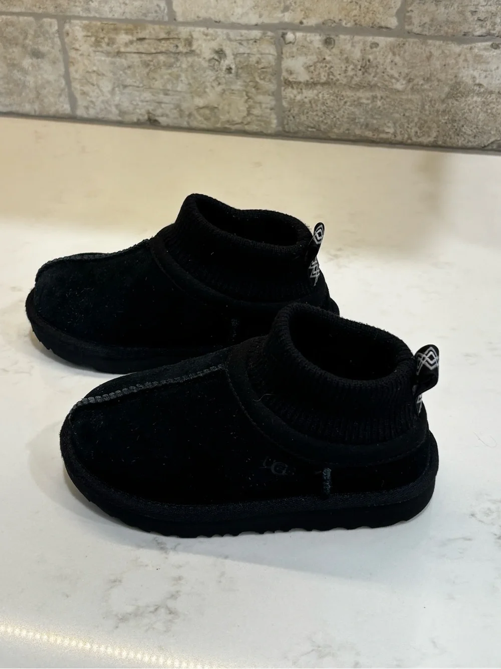 UGG Kids' Classic Ultra Stretch Cuff Boots in Black,